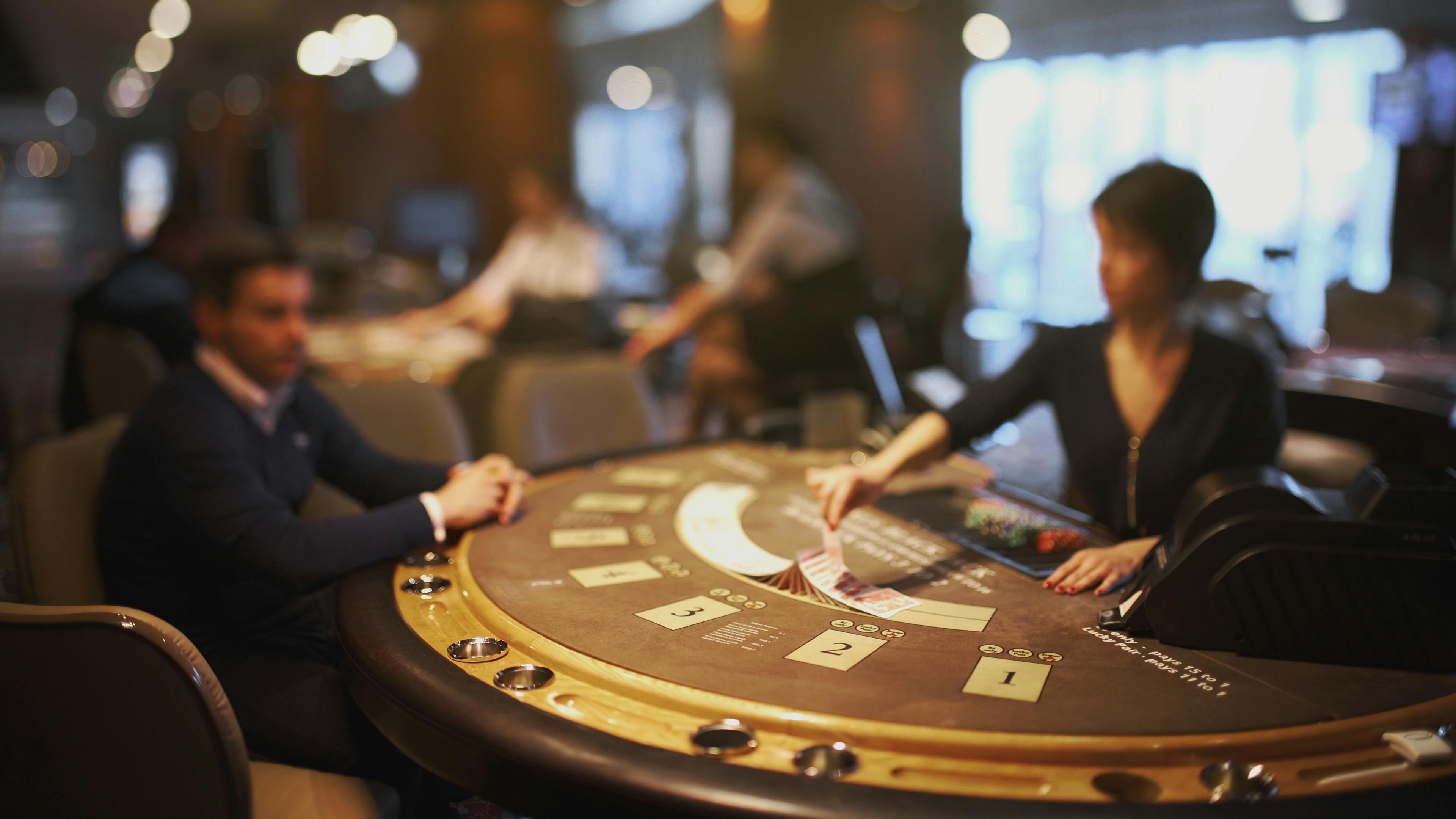 4ukey Garuda Gems di 4ukey: Slot & Live Dealer Bersatu
